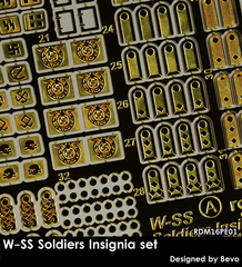RDM16PE01 W-SS Soldiers insignia Set